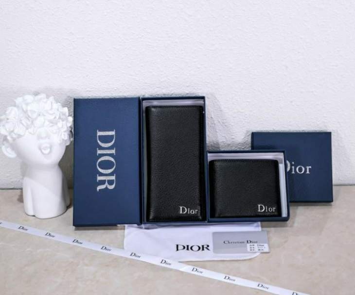 Picture of Dior Wallets _SKUfw239329261fw